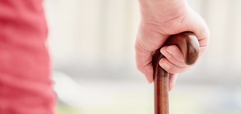 Reeducación de la marcha con bastón en personas con demencia (I). Introducción